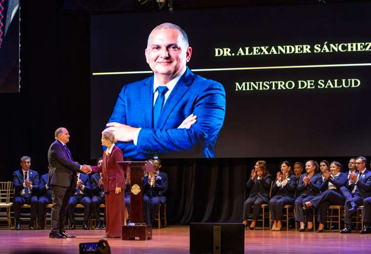 Ministro de Salud, Alexánder Sánchez Cabo