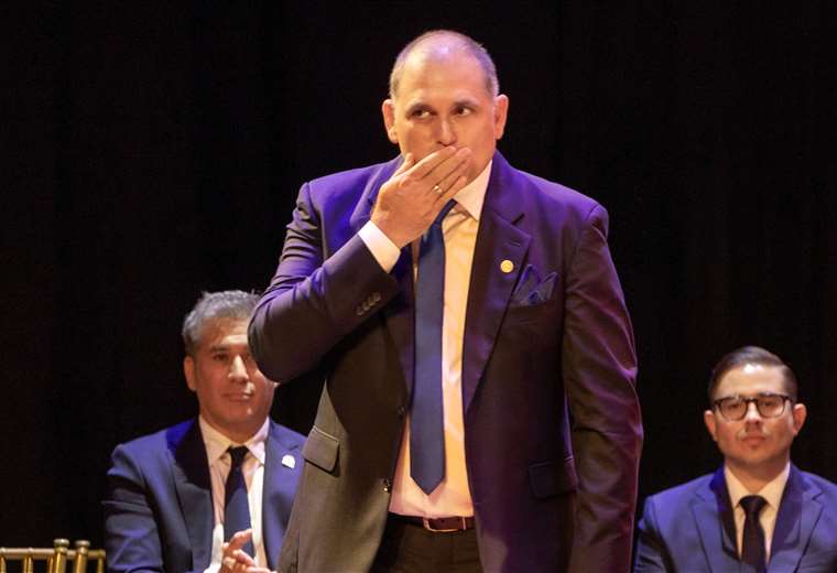 Ministro de Salud, Alexánder Sánchez Cabo